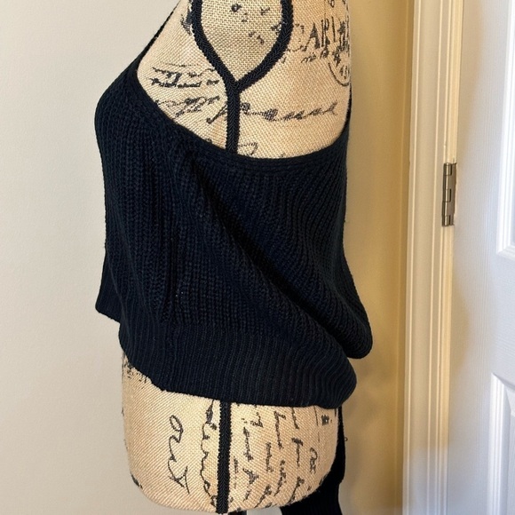 Women's Sweater Solid One Shoulder Sweater Size M - Picture 5 of 10